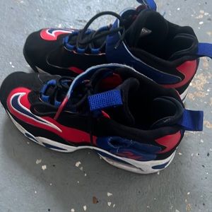 Ken Griffey Jr sneakers